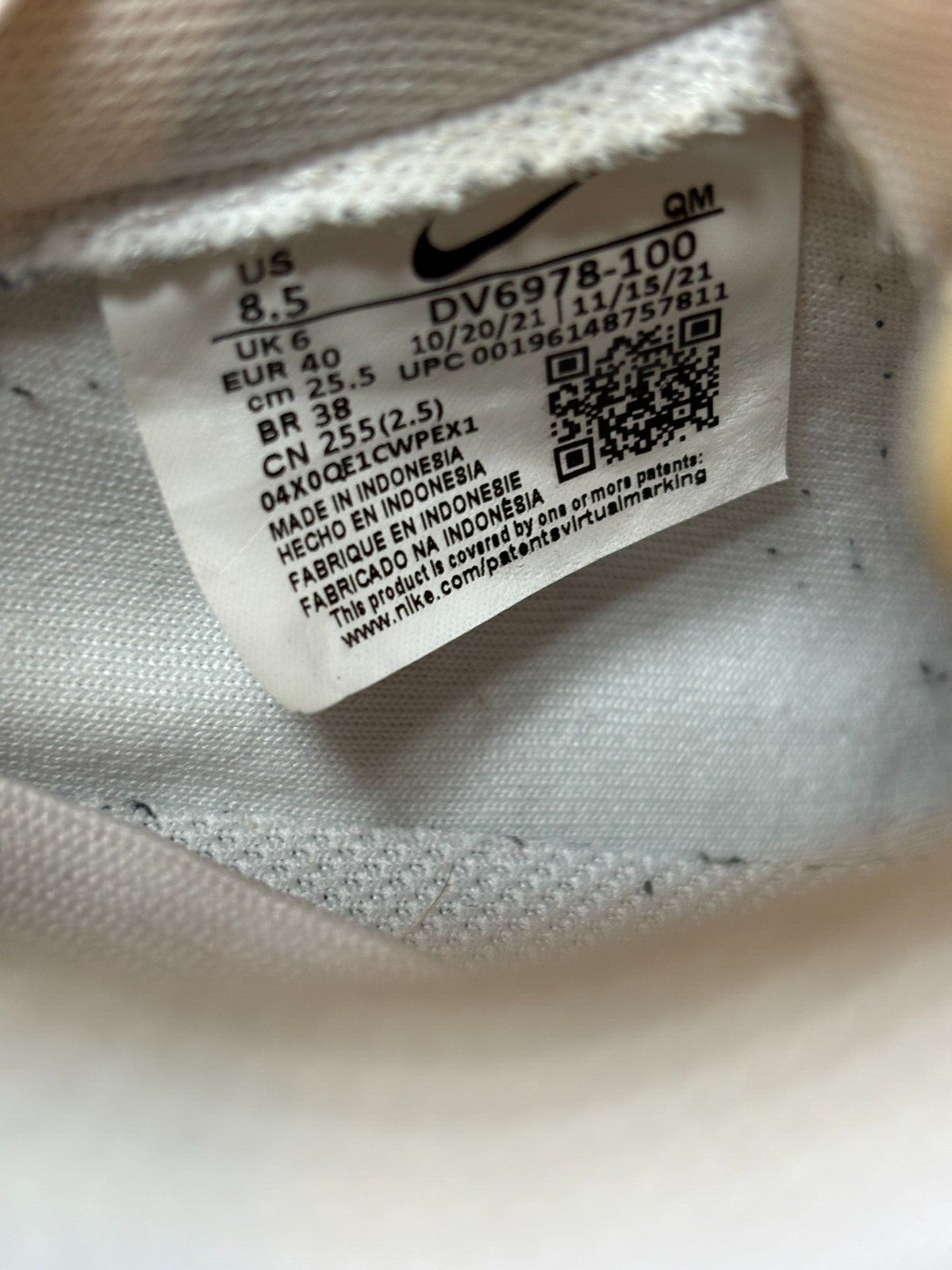 Nike Blazer Low Platform DJ0292-101 Women's White/Black Trainers UK Size 6