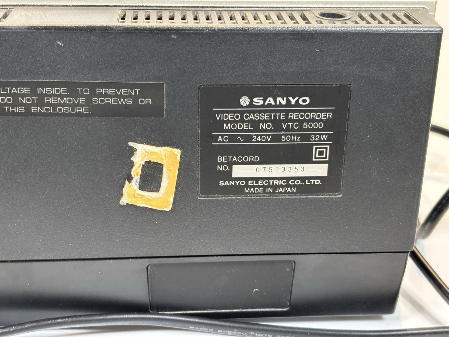 Sanyo VTC 5000 Betacord Betamax Recorder Tested for Power READ DESCRIPTION