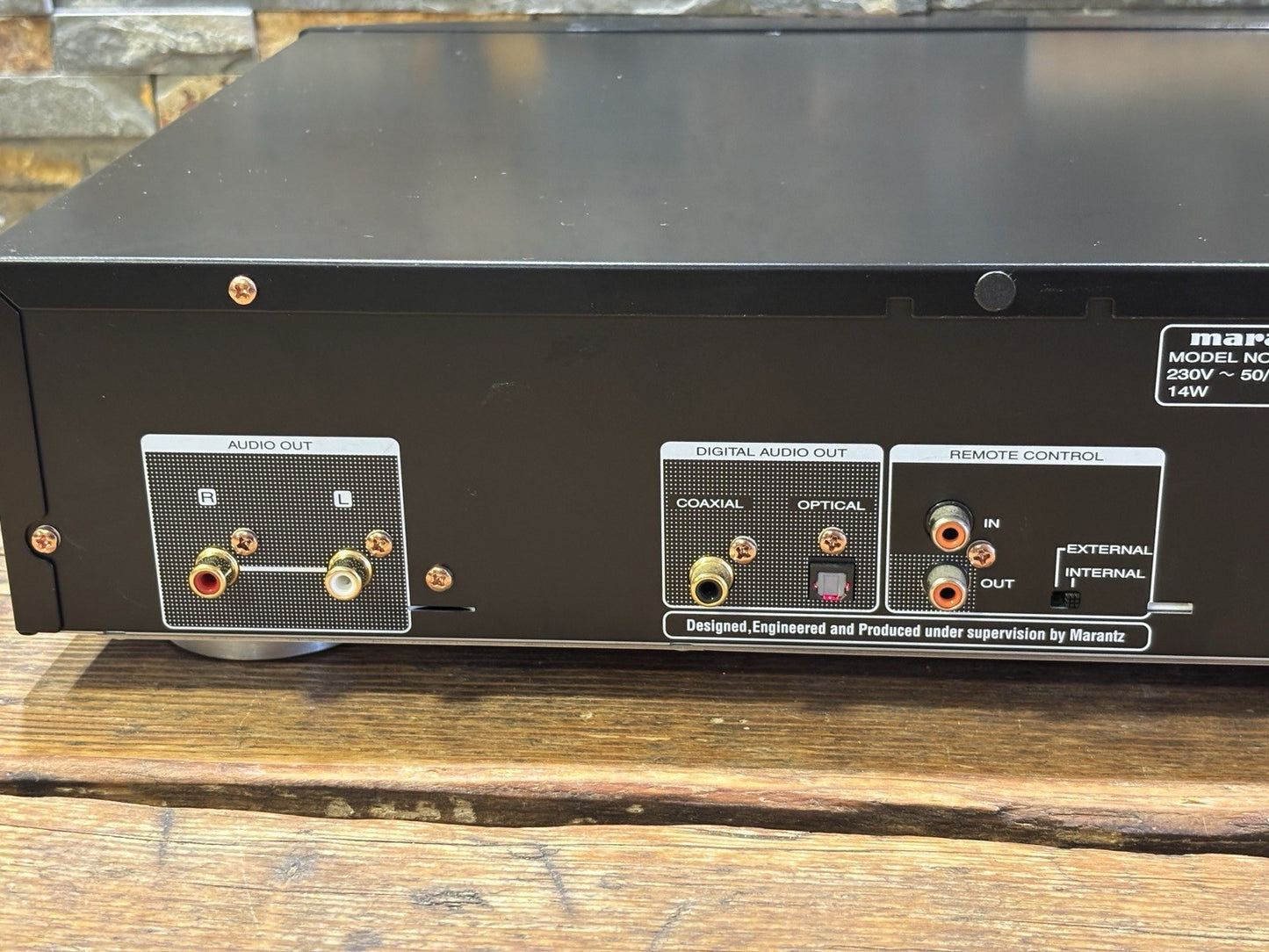 Marantz CD5005 CD Player Black With Remote Control