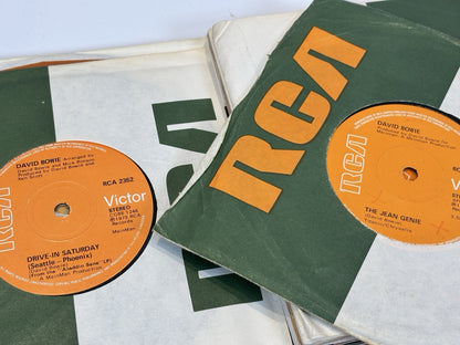 23x David Bowie 7” Bundle Vinyl Singles