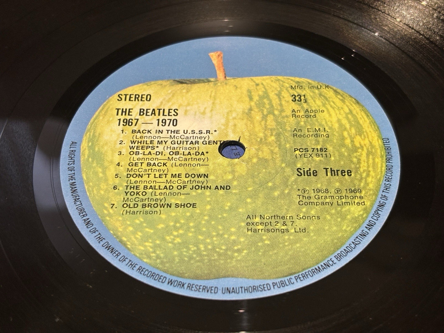The Beatles 1967-1970 Blue Album 2xLP Vinyl UK Gatefold Pre Owned Collectable